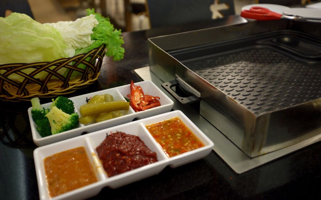 grill meat bangkok restaurant