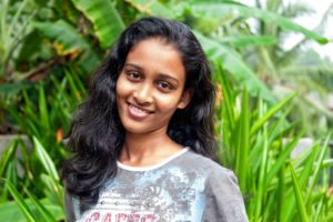 Шри-Ланка, интервью с жителем Шри-Ланки, сингальская девушка