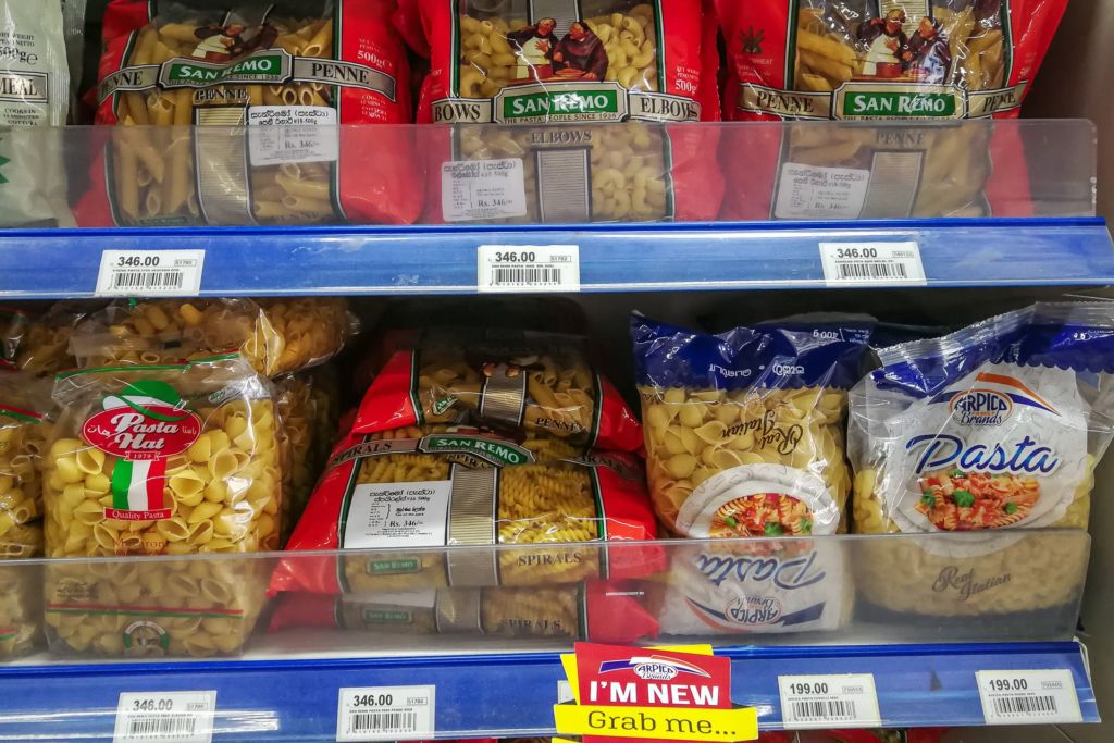Srilanka food price, supermarket Srilanka, Шри-Ланка, цены на Шри-Ланке, продукты на Шри-Ланке, сколько стоят продукты на Шри-Ланке, сколько стоят фрукты на Шри-Ланке, сколько стоит мясо на Шри-Ланке, сколько стоят овощи на Шри-Ланке, что купить на Шри-Ланке, супермаркеты на Шри-Ланке, магазины на Шри-ланке, супермаркет Унаватуна, супермаркет Галле, купить продукты в Галле, Арпико супермаркет Галле, обзор цен, обзор цен в магазине на Шри-Ланке, унаватуна цены на продукты, галле цены продукты,