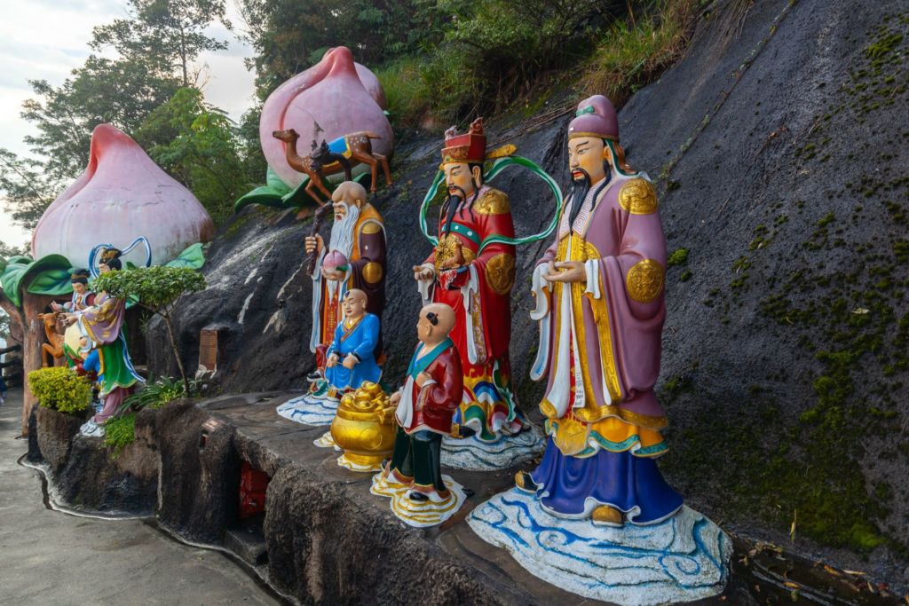 Chin Swee Caves Temple, Малайзия, Куала-Лумпур, что посмотреть в Куала-Лумпуре, развлечения Куала-Лумпур, экскурсии в Куала-Лумпуре, интересные места в Куала-Лумпуре, Гентинг Хайлендс, Genting Highlands, Kuala Lumpur, Malaysia